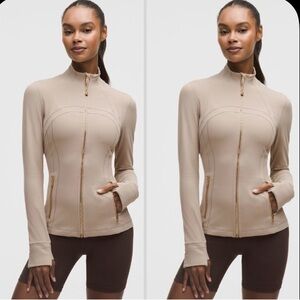 NWT Lululemon Define Nulu Jacket - Gold Zipper